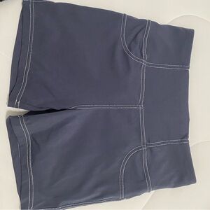 Women's Athletic biker shorts w pockets